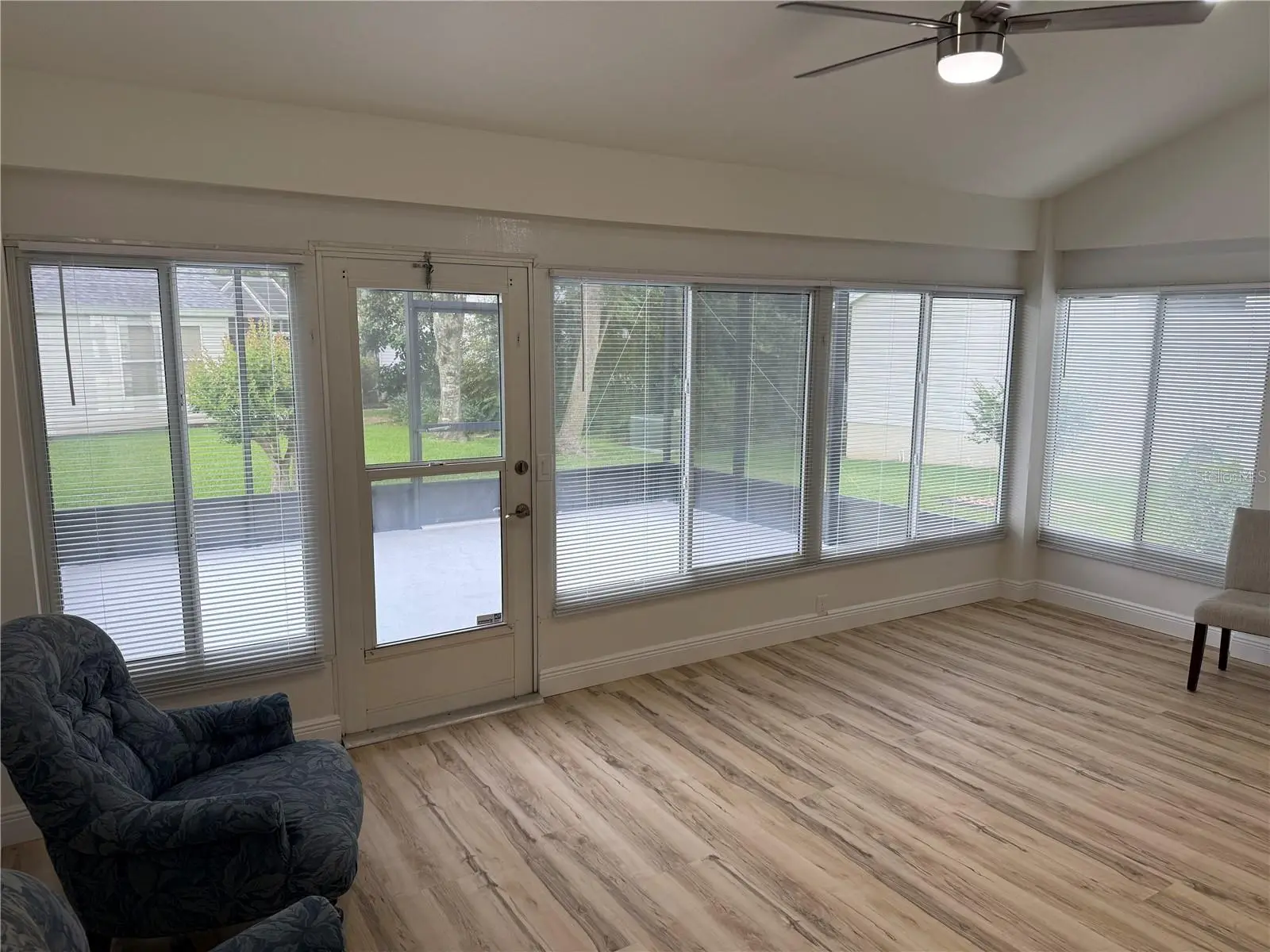 207 Desota Court, FL