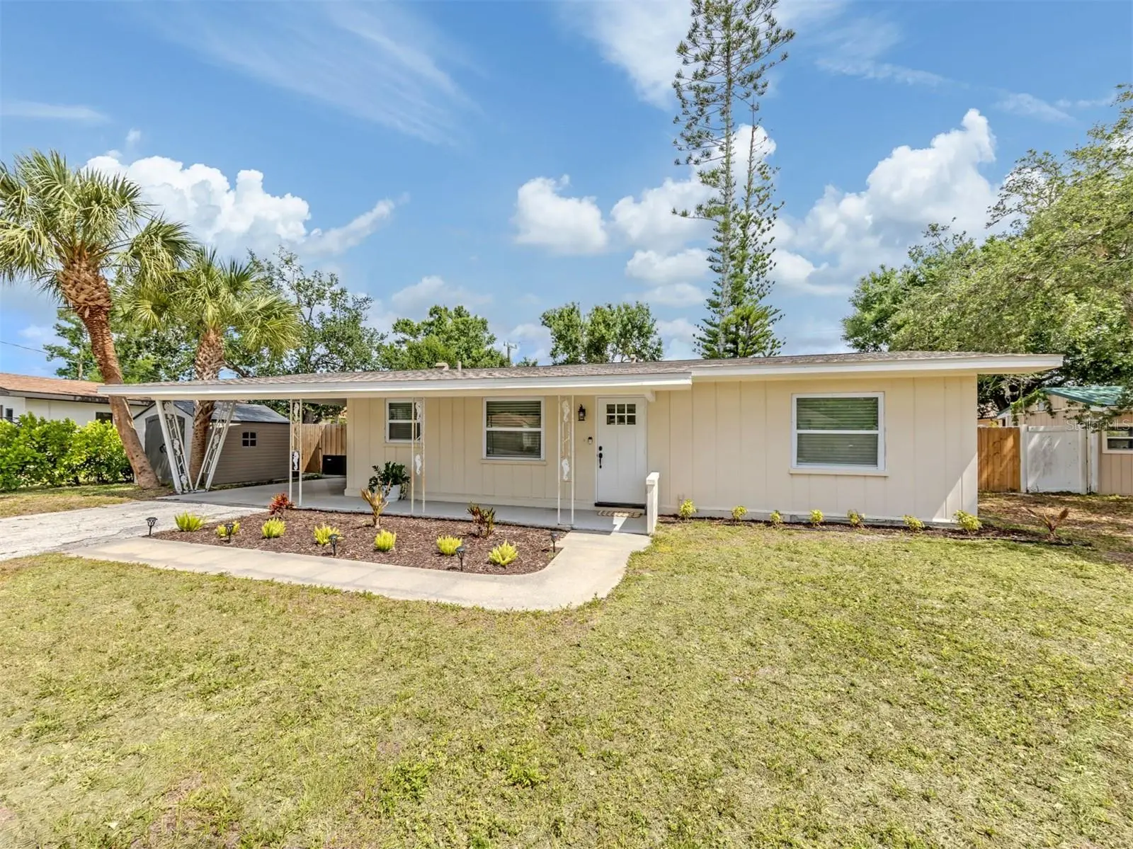 929 Cypress Avenue, FL