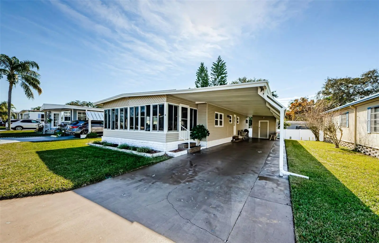 39820 Us Highway 19, FL