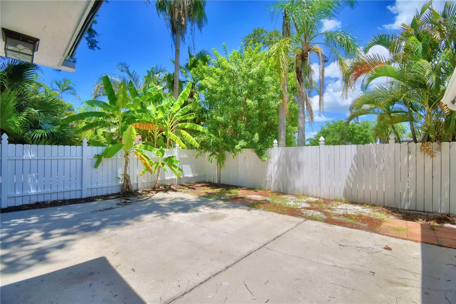 3553 Center Circle, FL