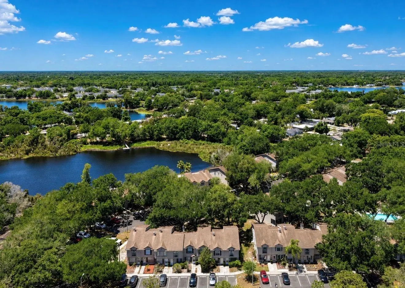 2316 Fletchers Point Circle, FL