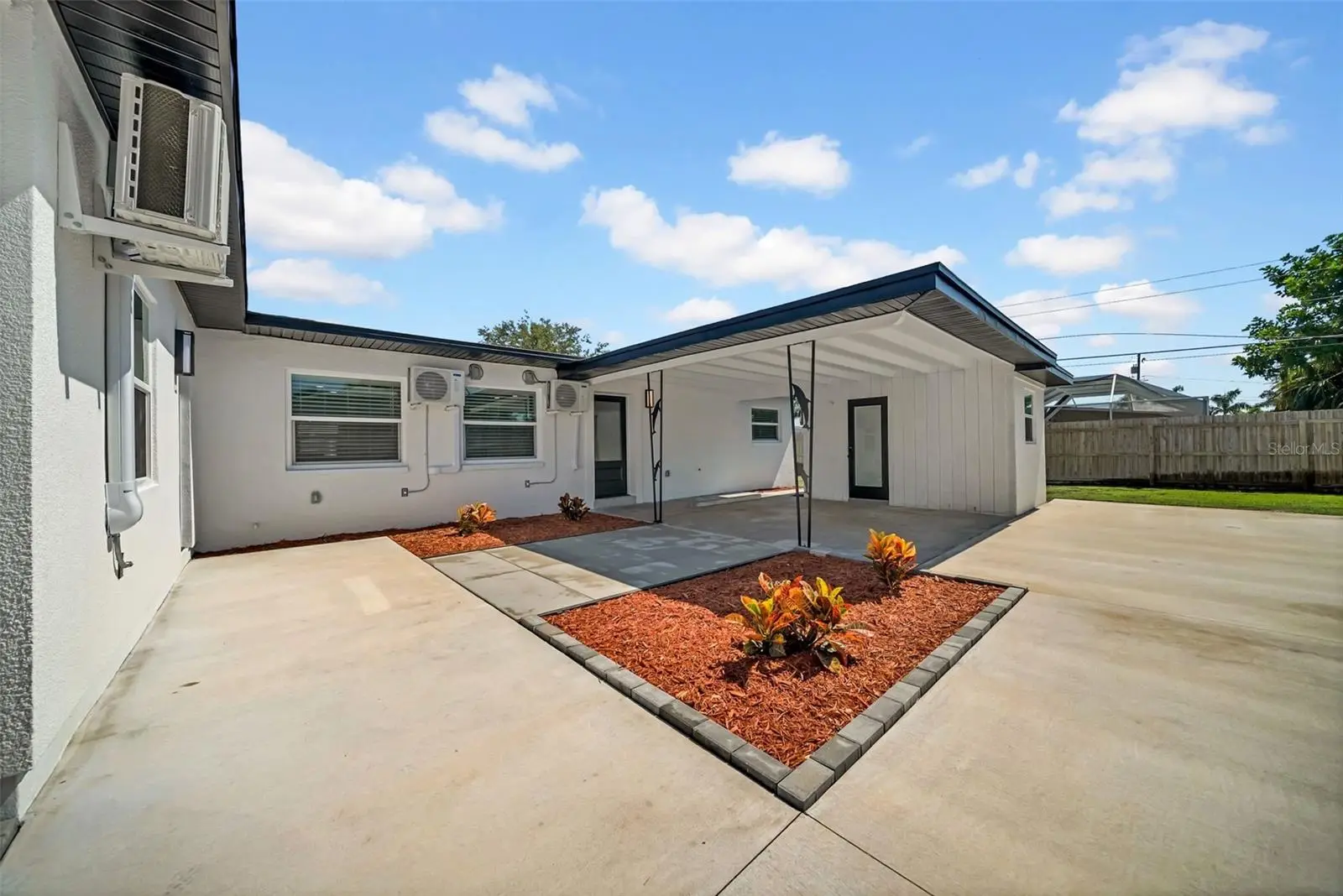 6855 Gulf Winds Drive, FL