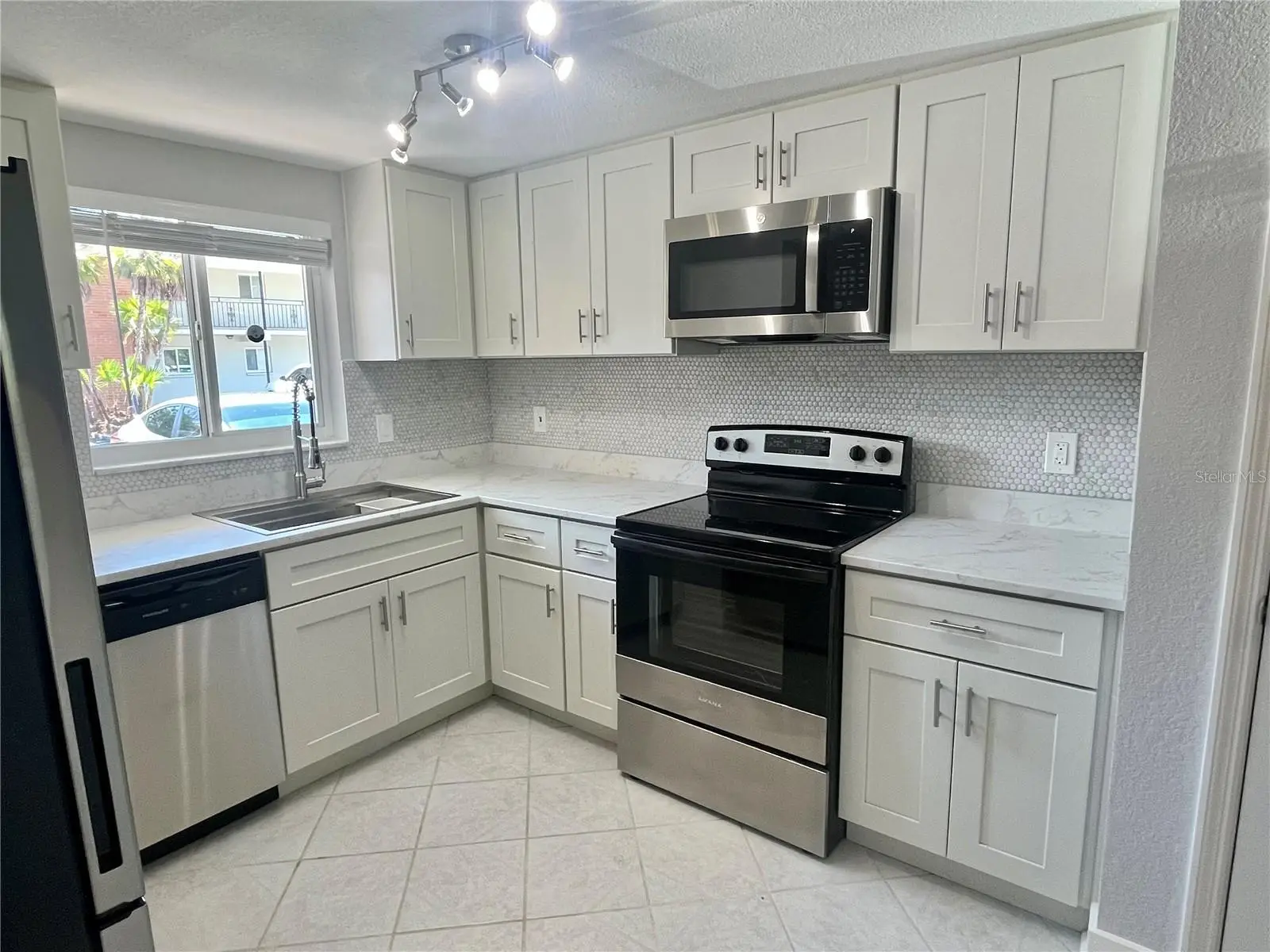 4550 Overlook Drive, FL
