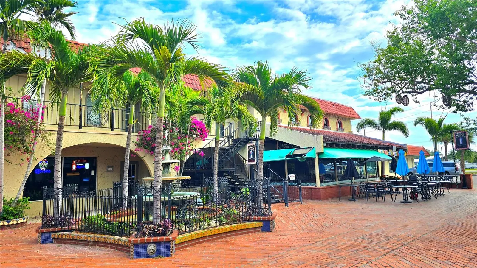 530 Us-41-Byp, FL