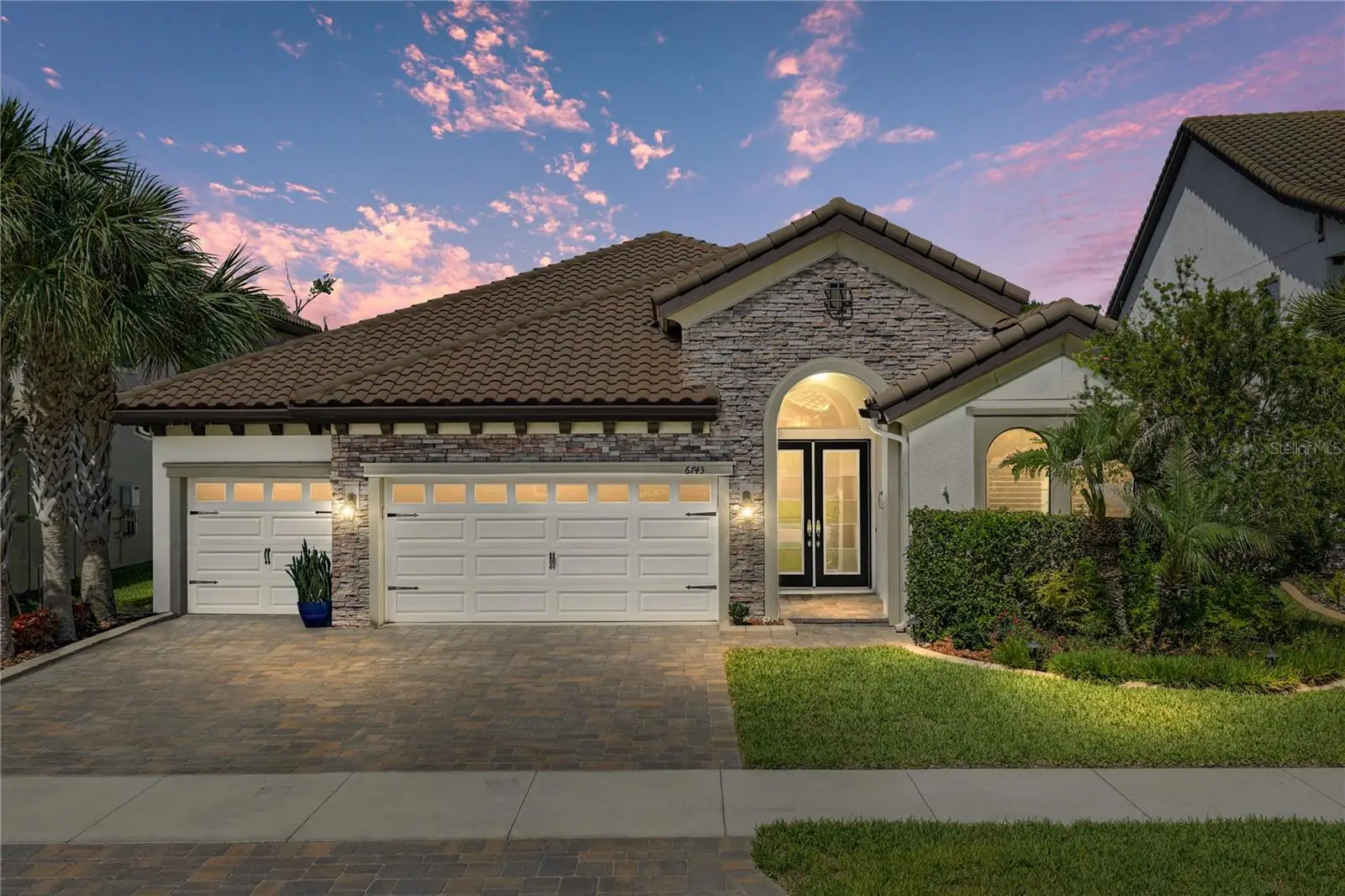 6743 Sunset Vista Way, FL