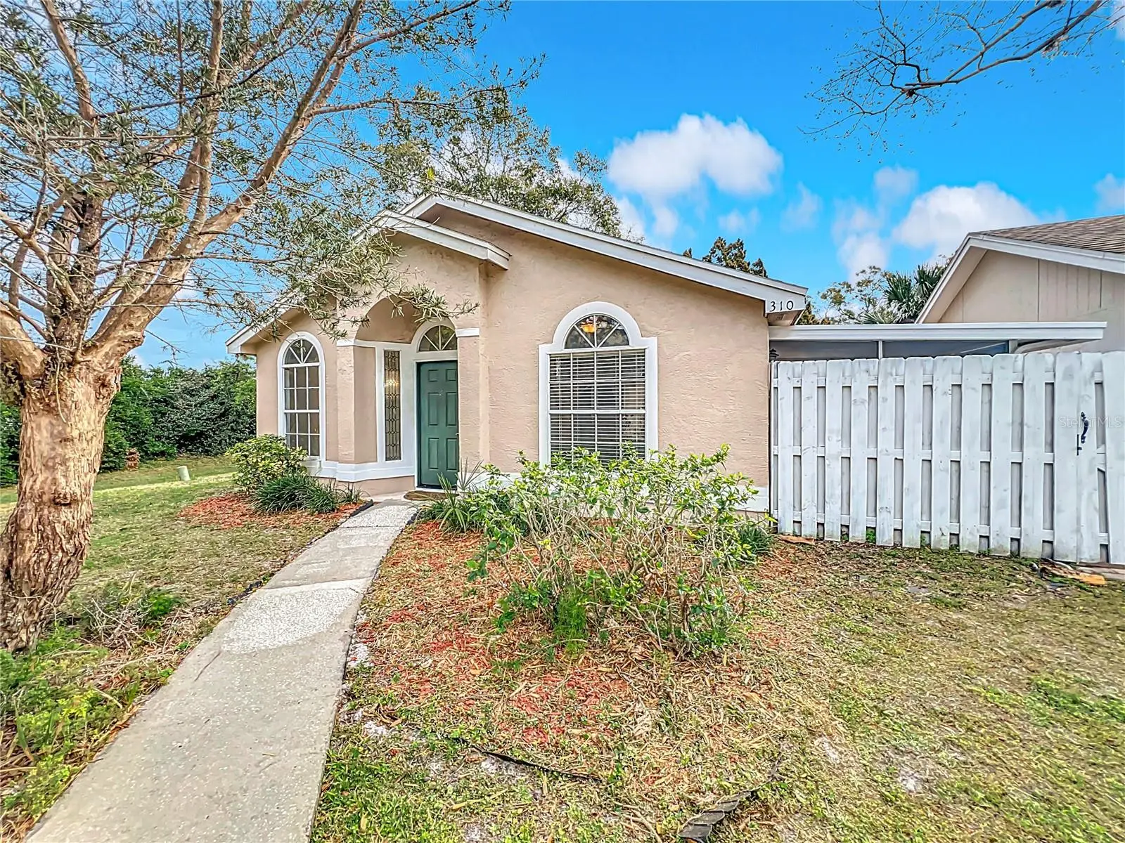 310 Sunvista Court, FL