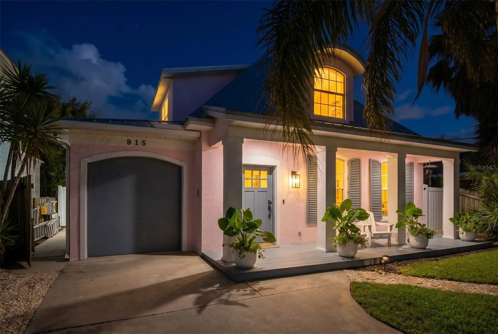 915 Maple Street, FL