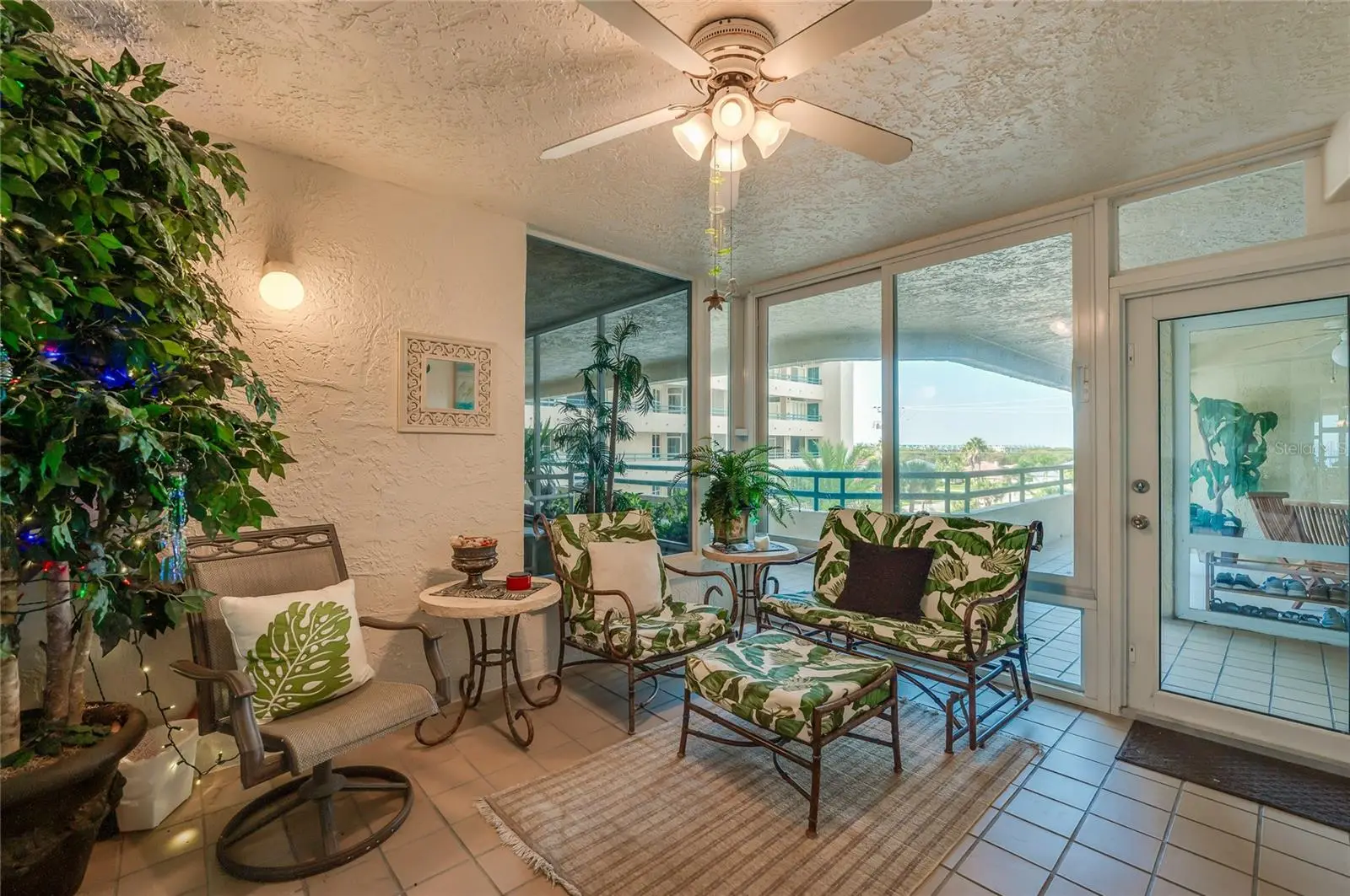 4555 Atlantic Avenue, FL