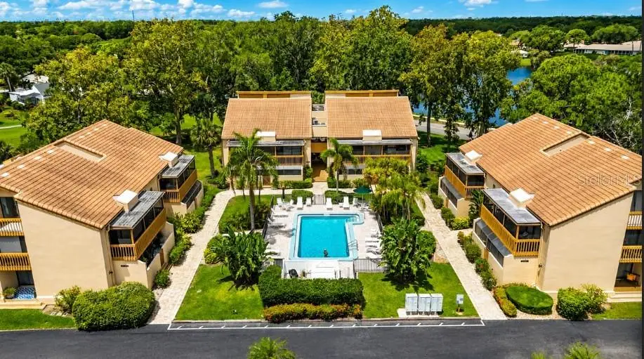 3037 Willow Green Drive, FL