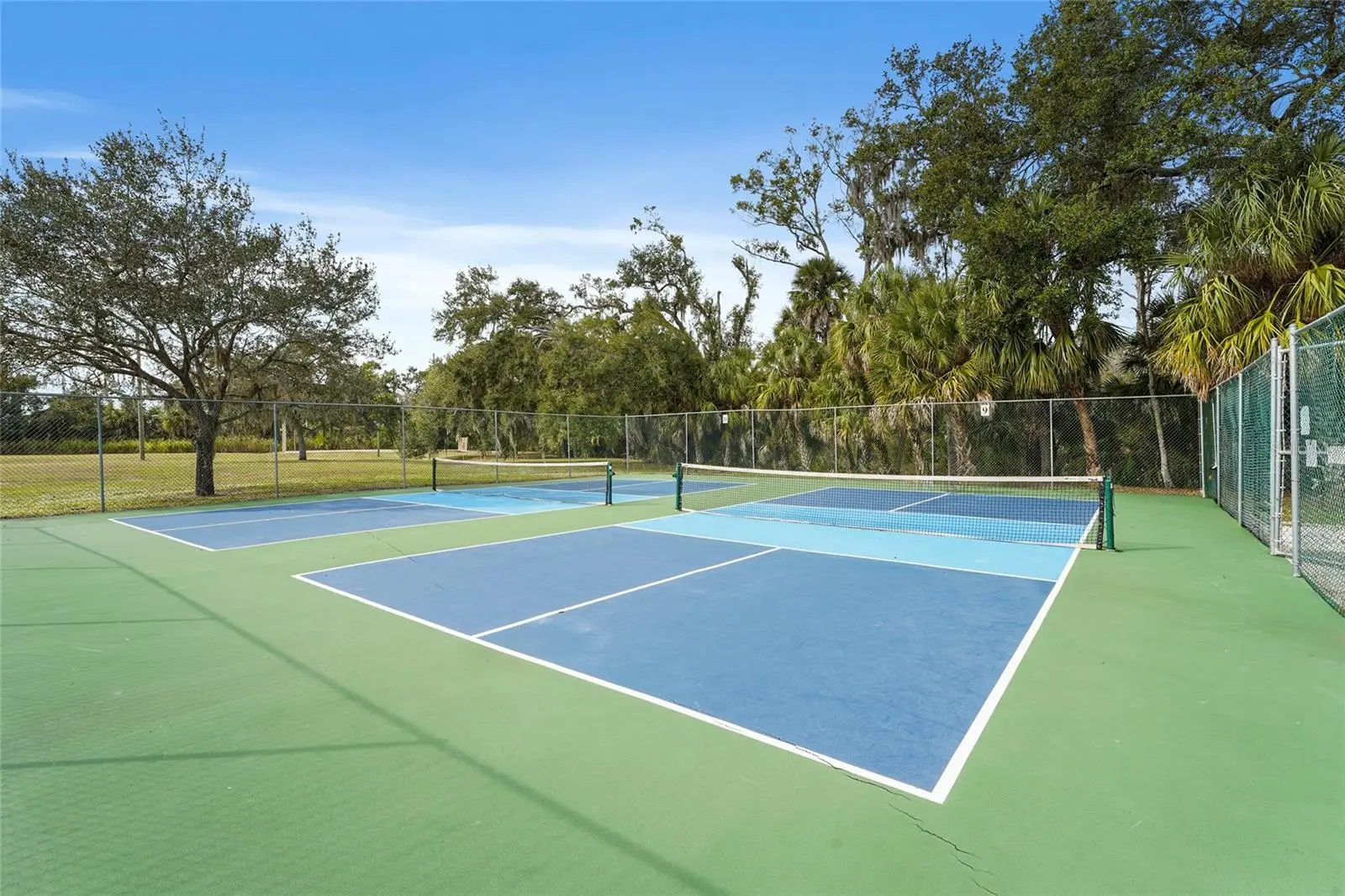 2383 Lakeside Mews, FL