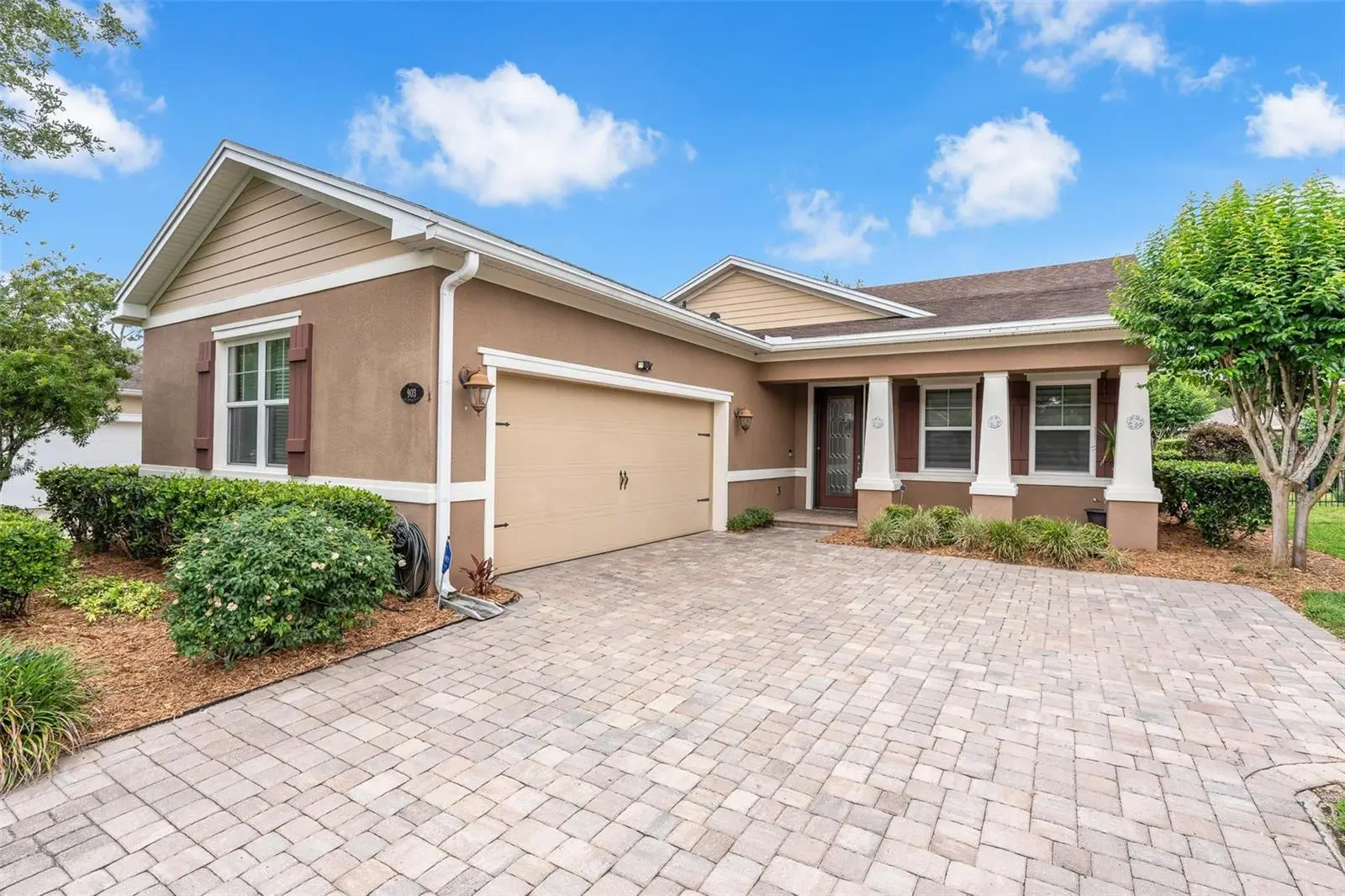 903 Victoria Hills Drive, FL