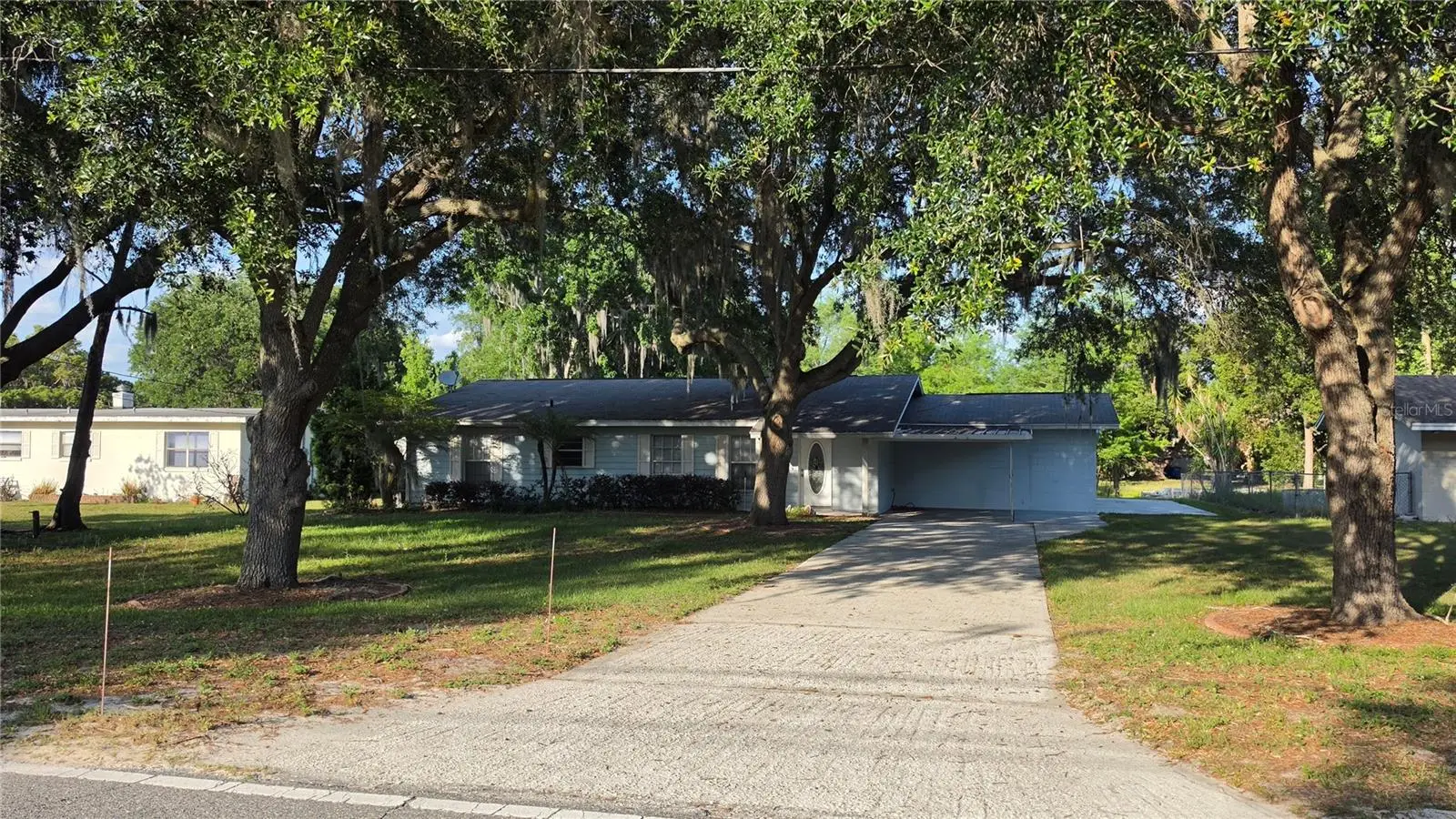 33 Main Street, FL