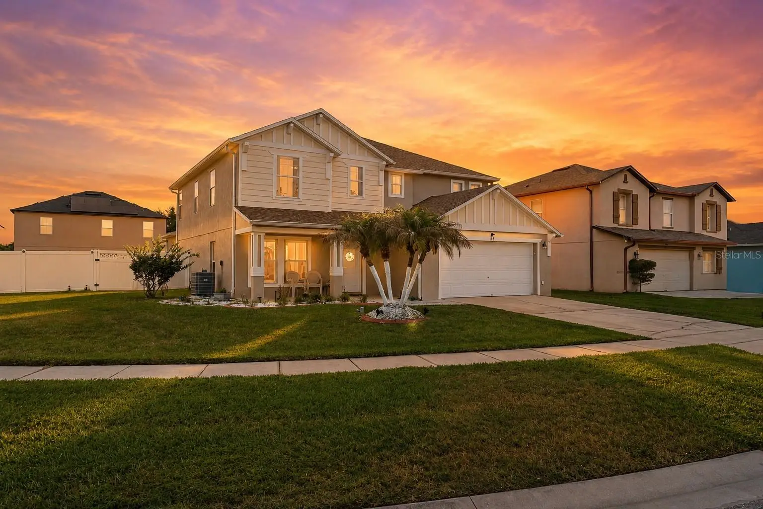 831 Neptune Pointe Lane, FL