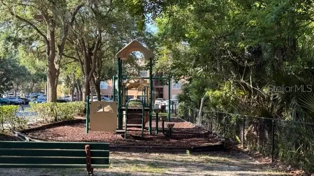 420 Summit Ridge Place, FL