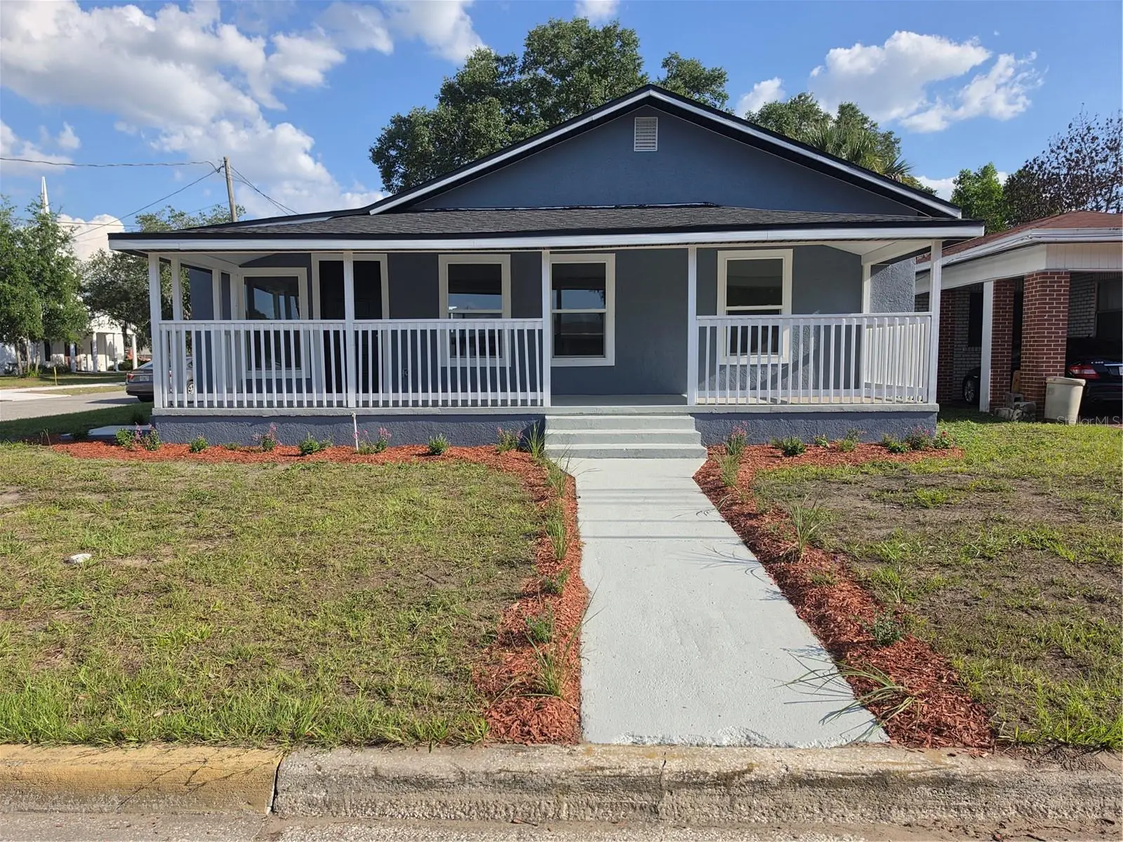 201 Dr J A Wiltshire Avenue, FL