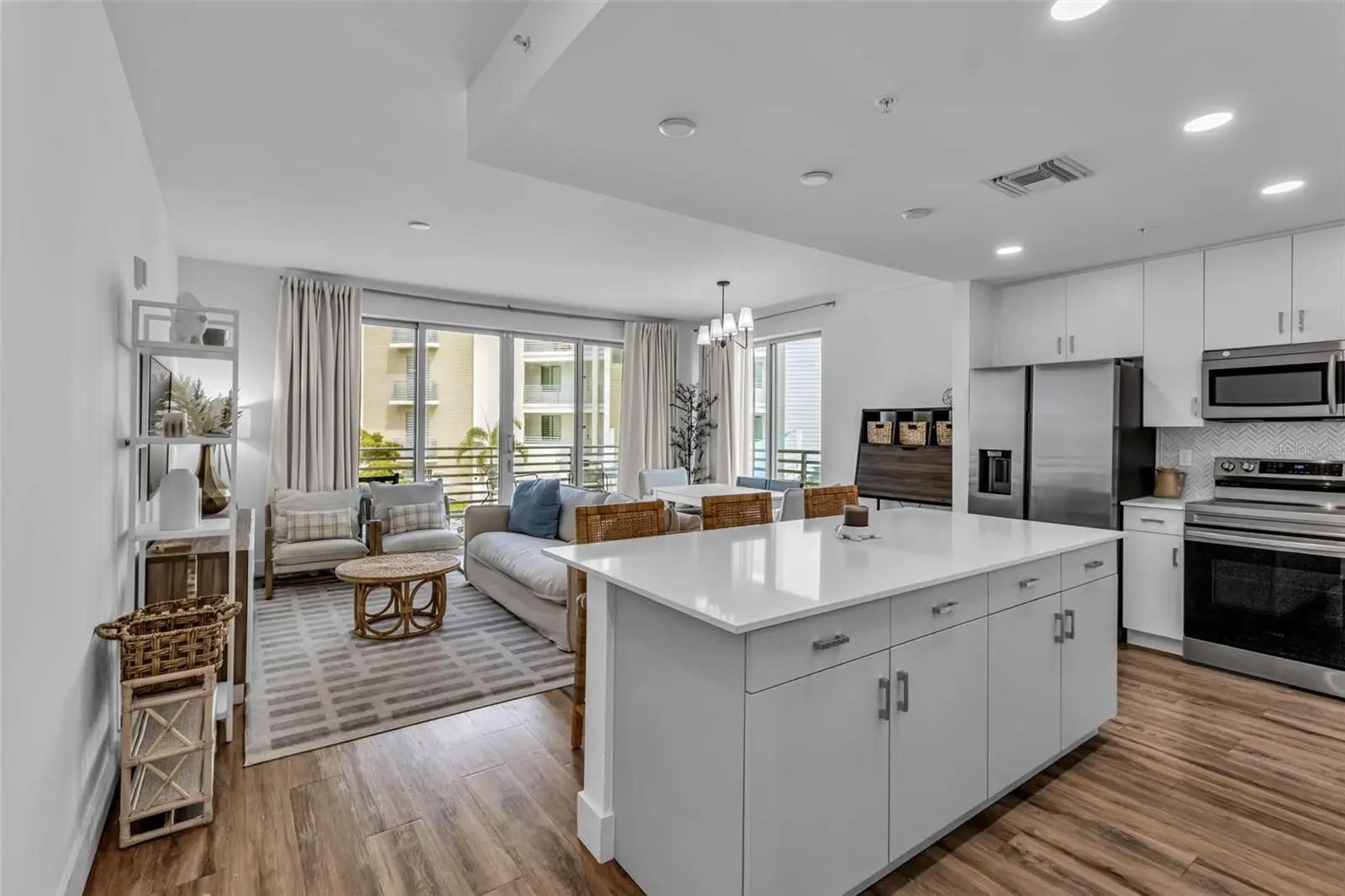 1703 Tamiami Trail, FL