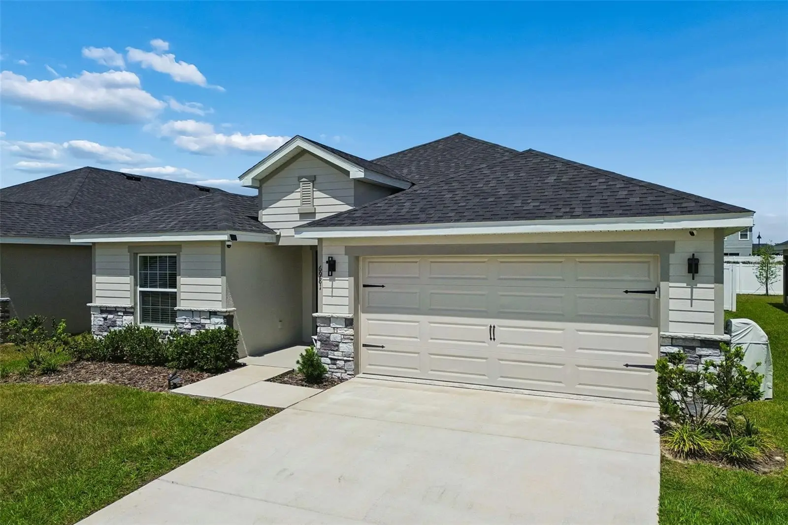 6981 Twisting Pines Loop, FL