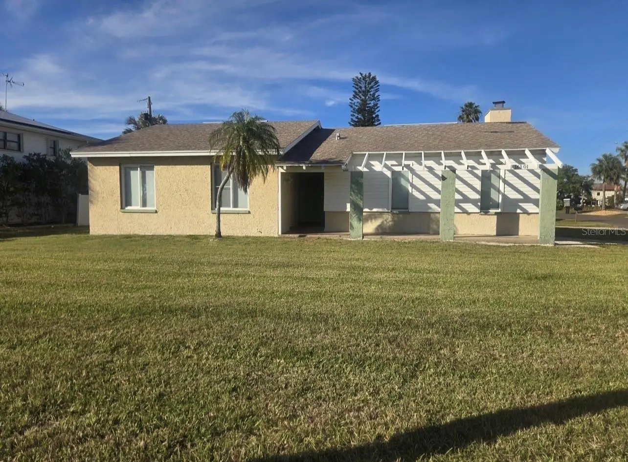 16101 Gulf Boulevard, FL