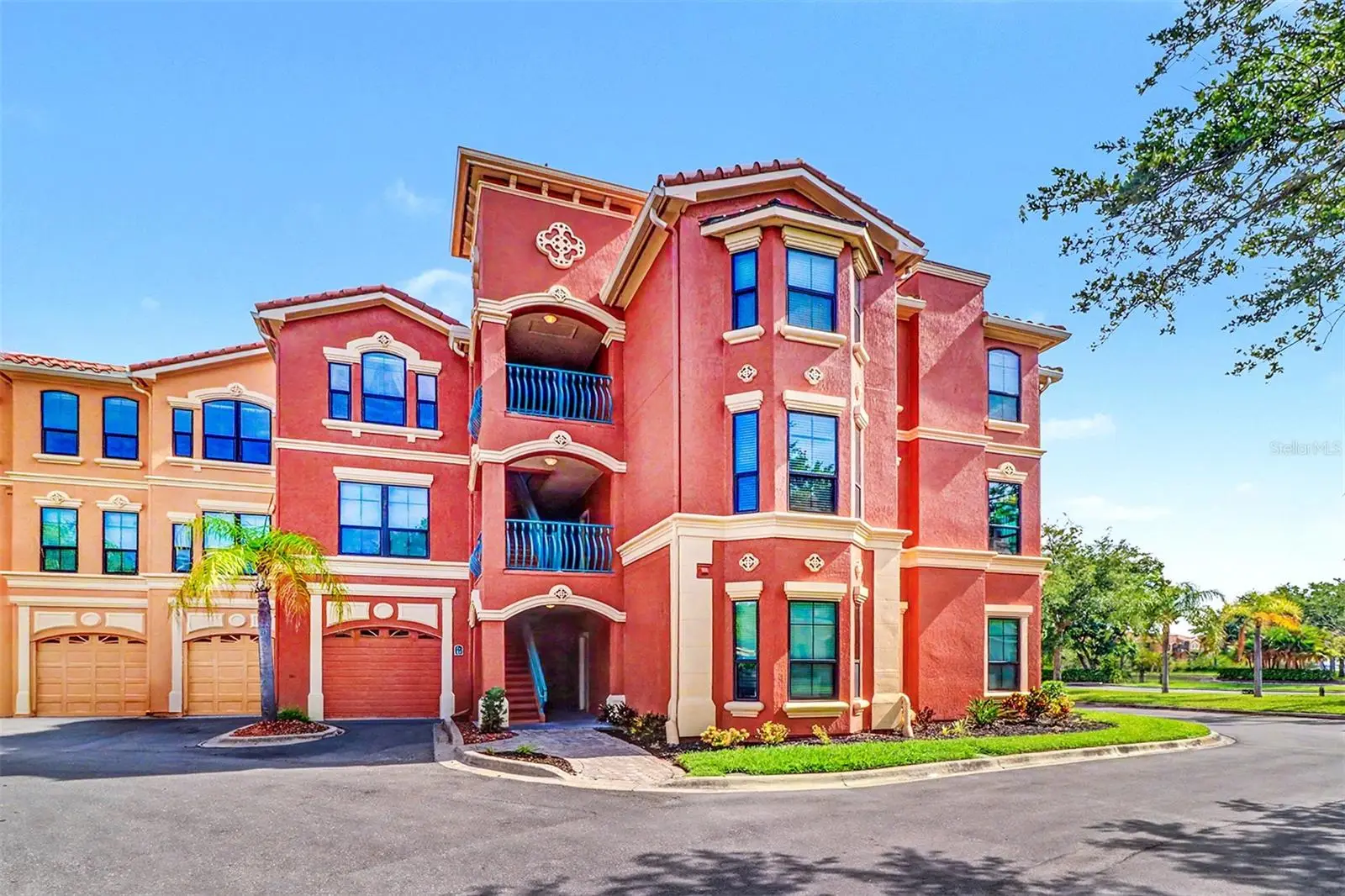 2746 Via Tivoli, FL