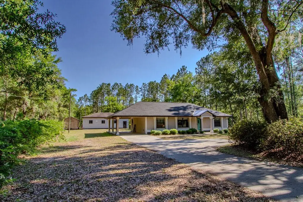 4002 County Road 18, FL