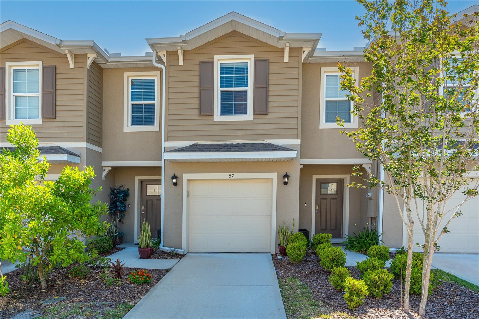 57 Bella Lago Circle, FL