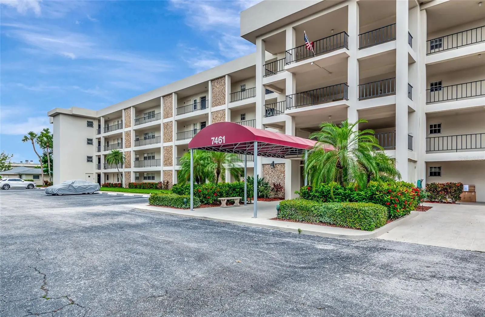7461 Country Club Drive, FL