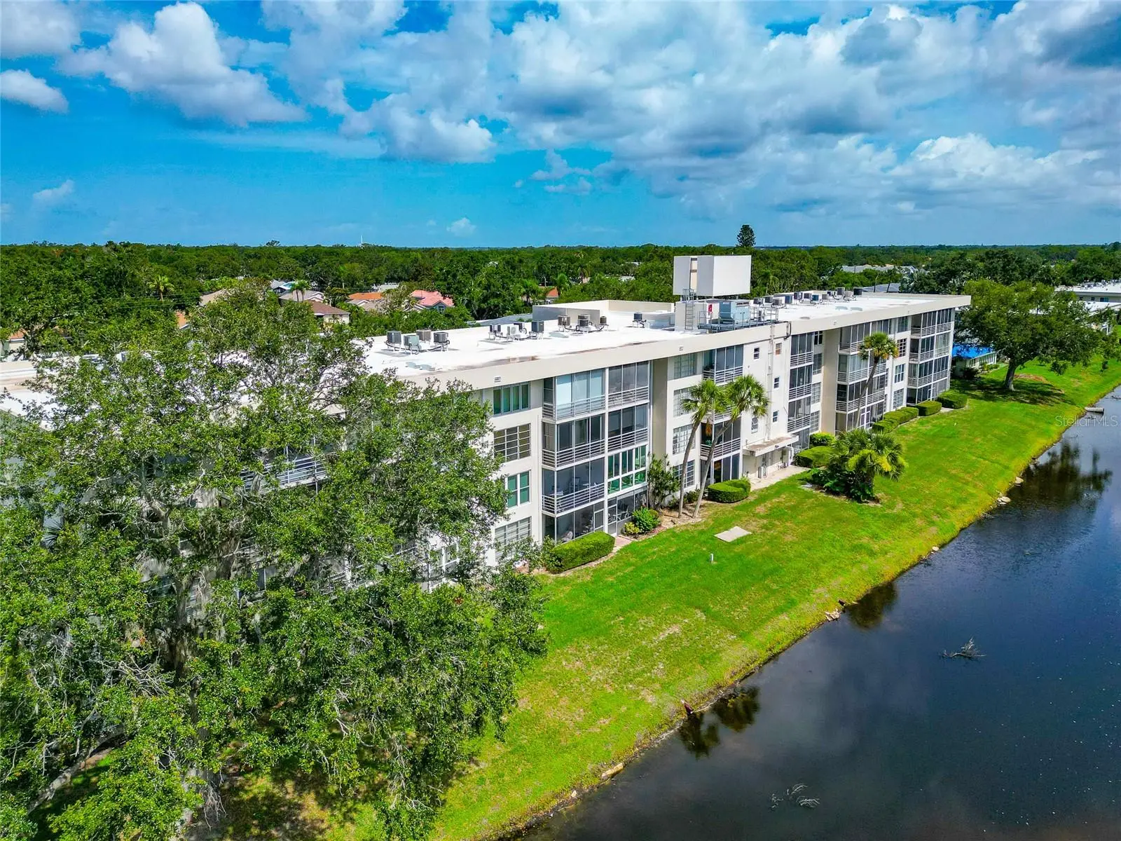 7461 Country Club Drive, FL