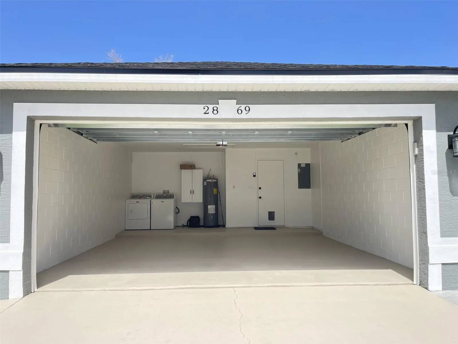 2869 Falling Tree Circle, FL