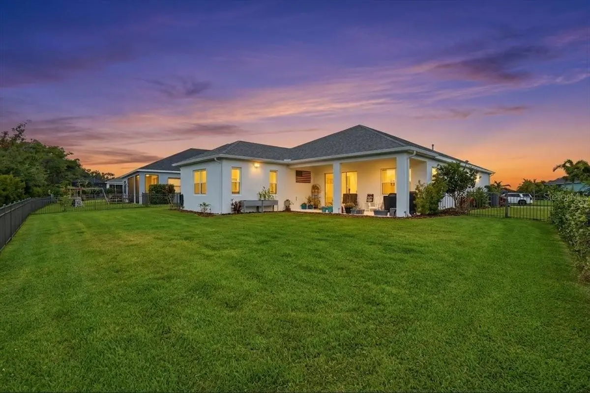 13712 Old Creek Court, FL
