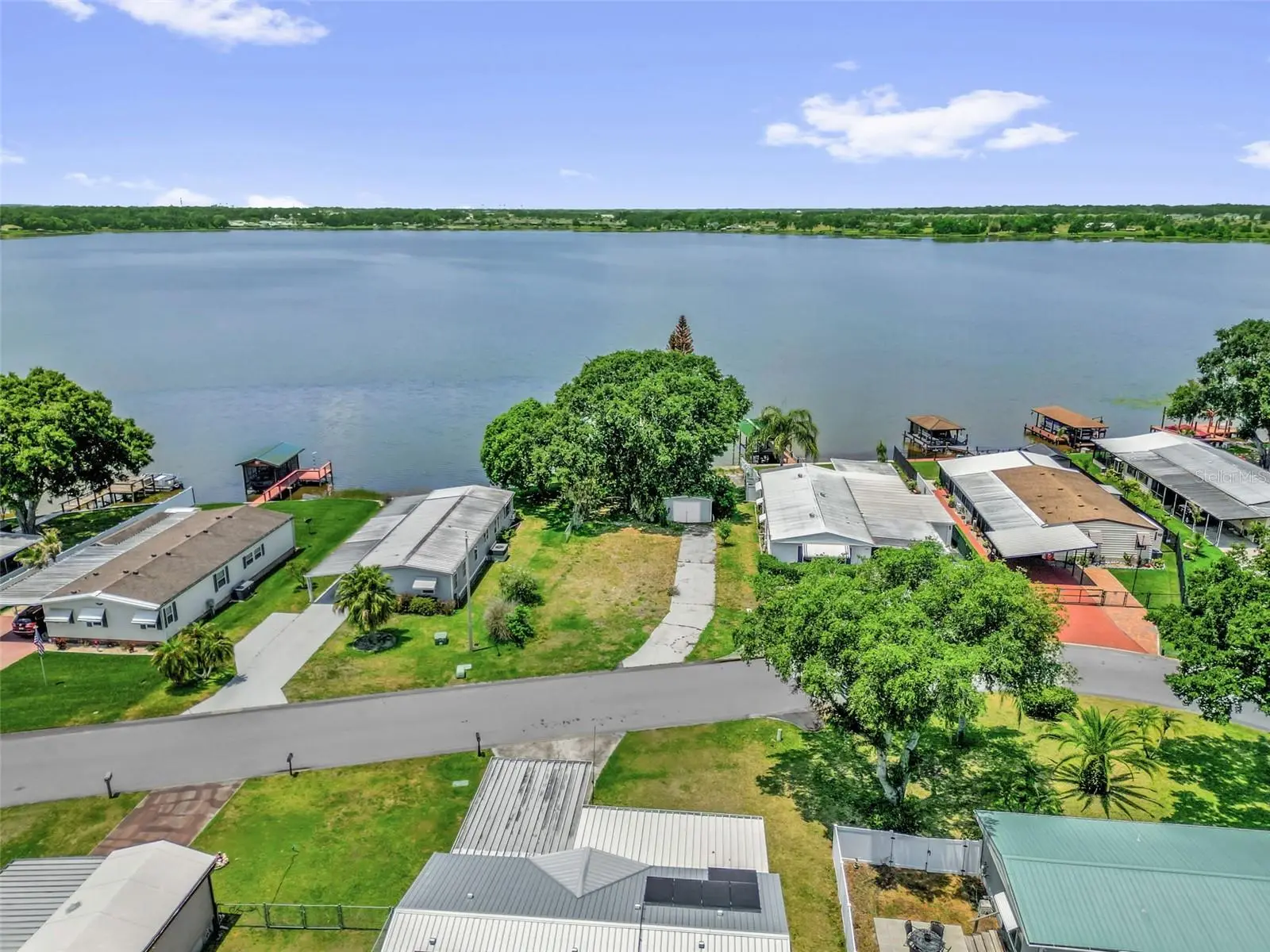 2050 Thelma Drive, FL