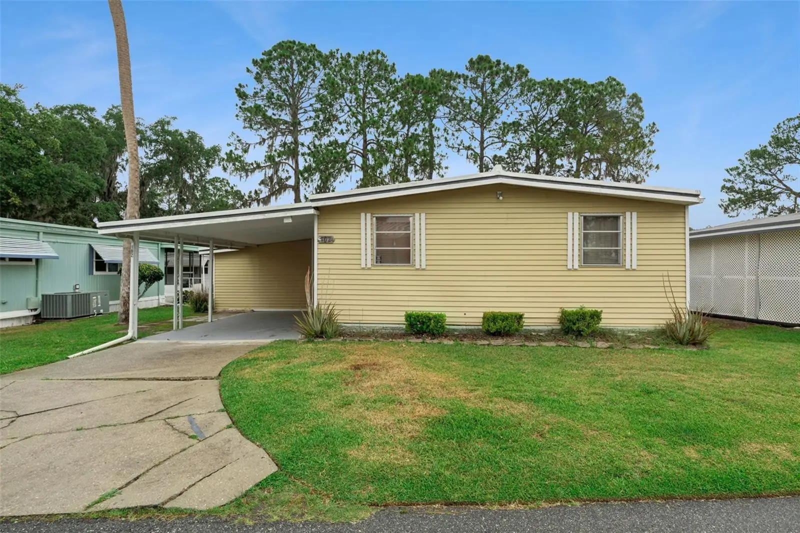 102 Parkland Drive, FL