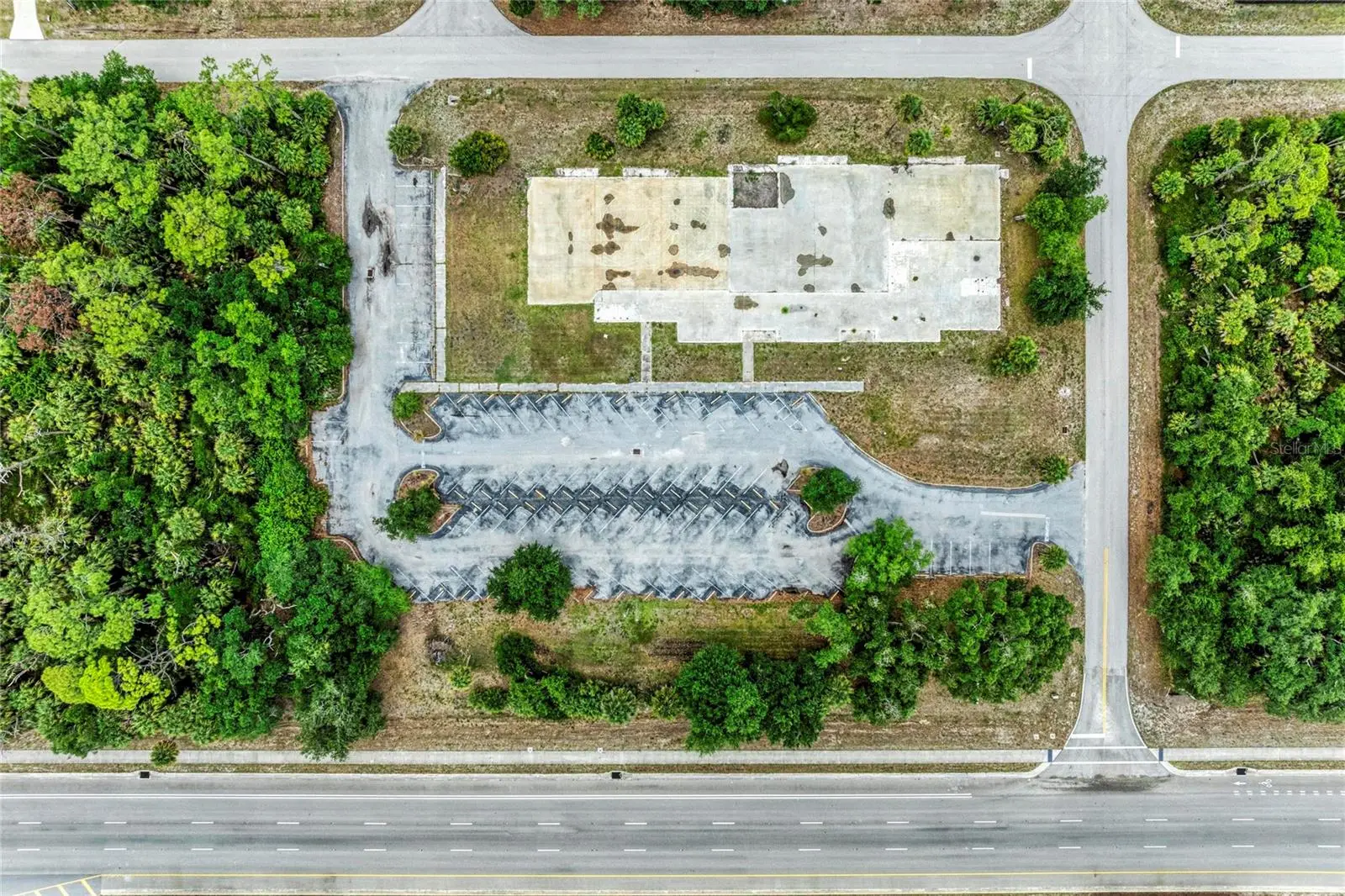 640 Tamiami Trail, FL