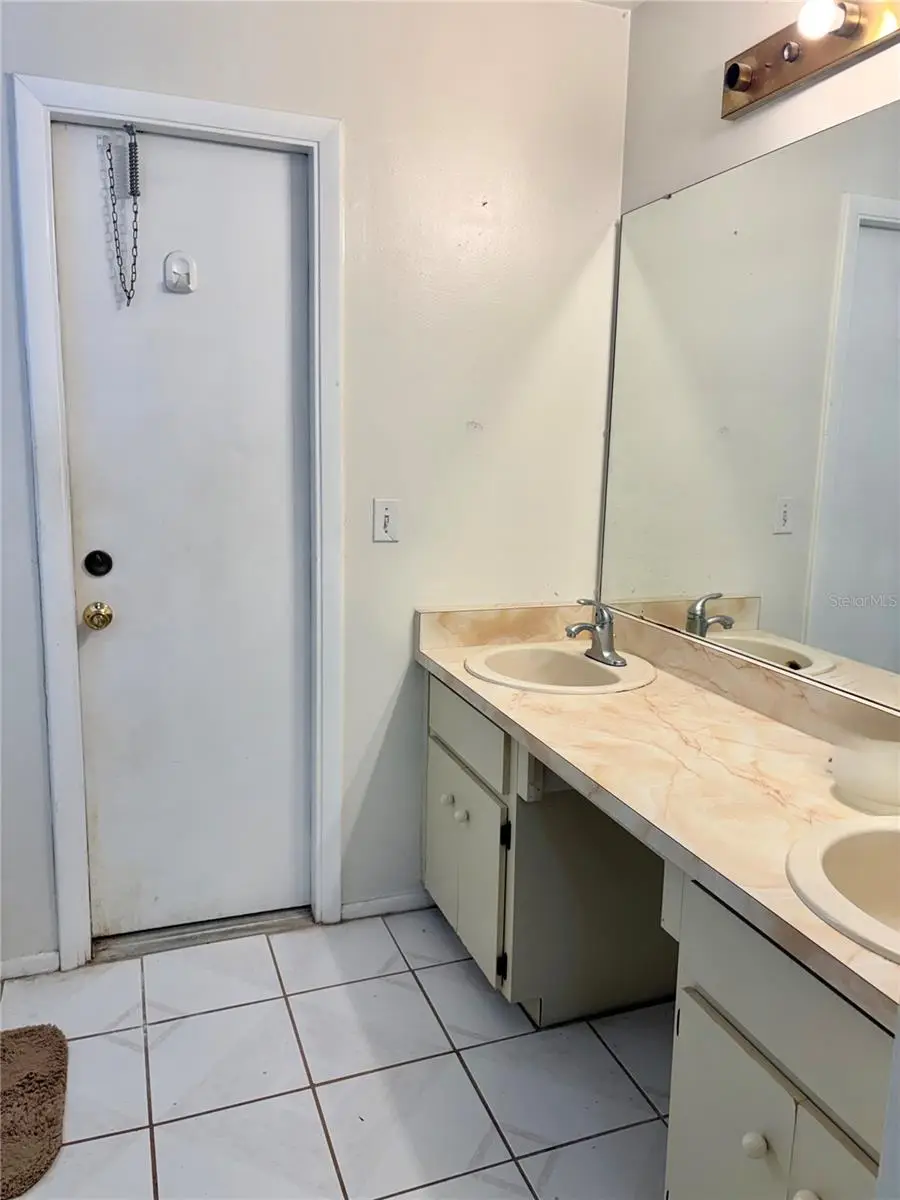 1105 Indian Ridge Trail, FL