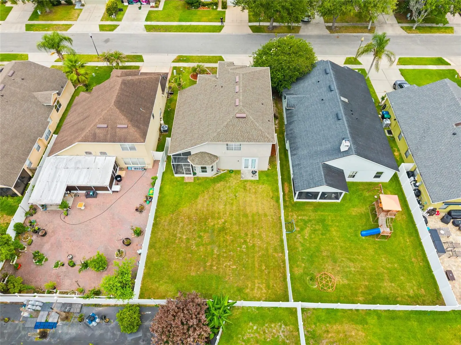 721 Hardwood Circle, FL
