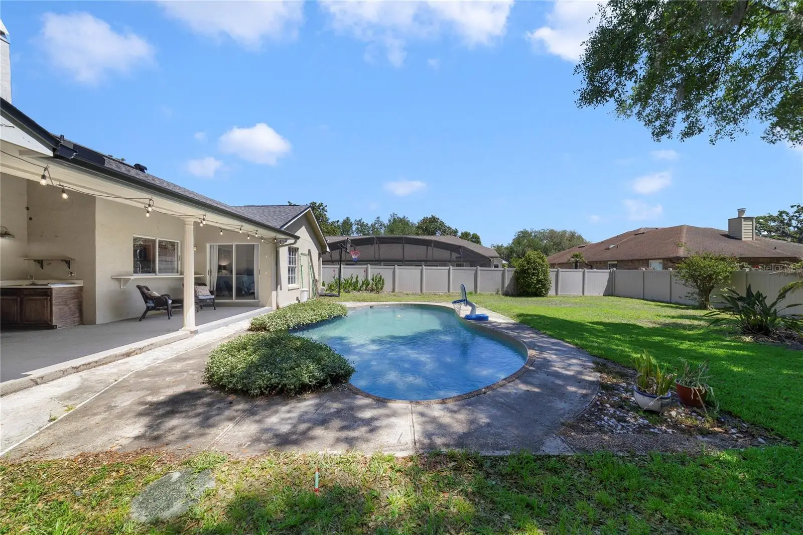 749 Willow Run Lane, FL