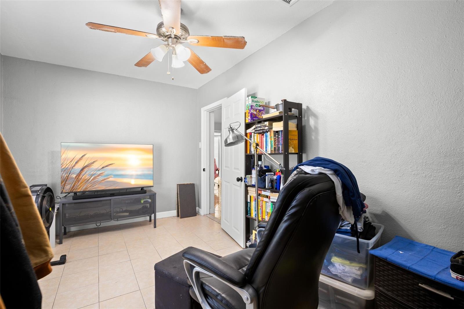 2536 Keene Park Drive, FL