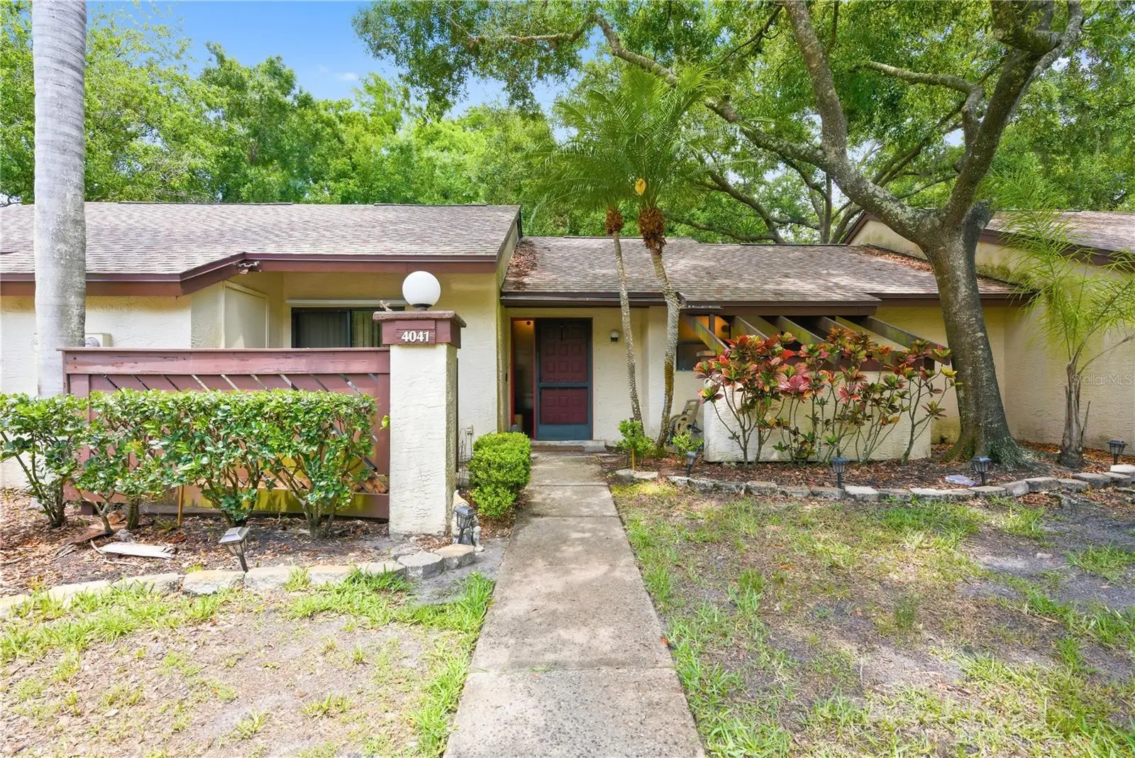 4041 Arrowwood Court, FL