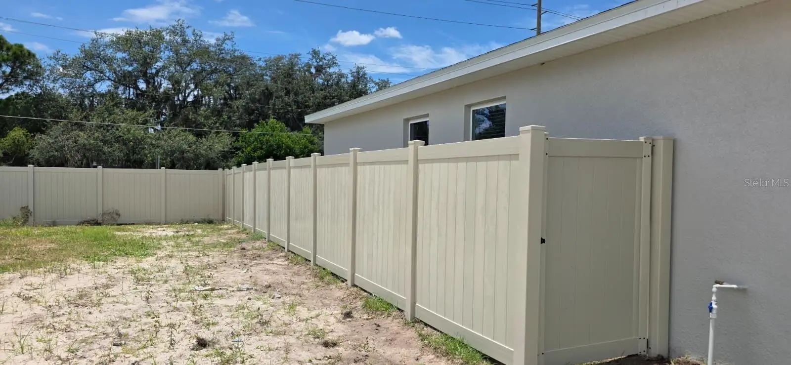 2122 River Hawk Loop, FL