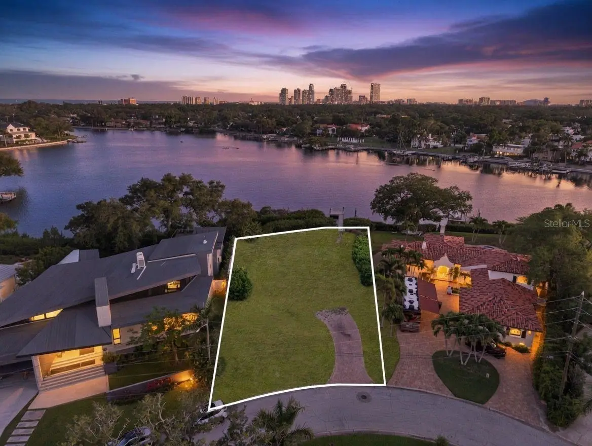 1026 Monterey Boulevard, FL