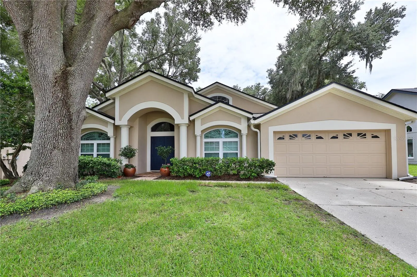 2578 Ekana Drive, FL