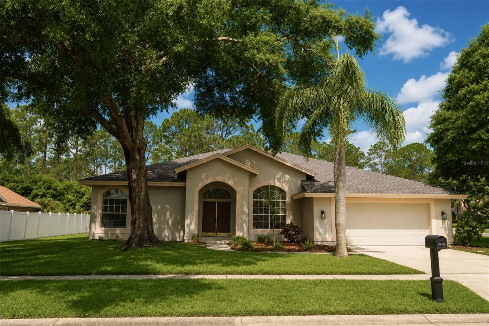 17316 Hialeah Drive, FL