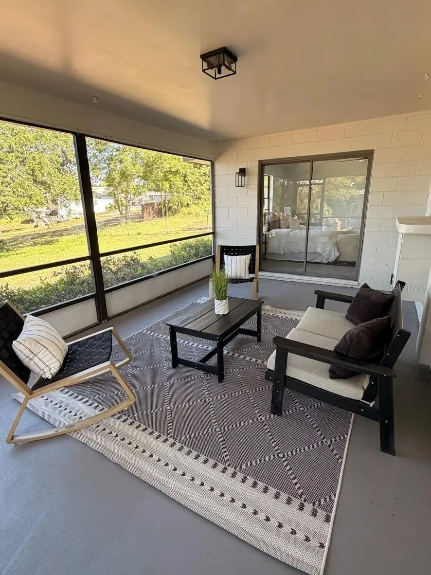 1020 Scenic Highway, FL