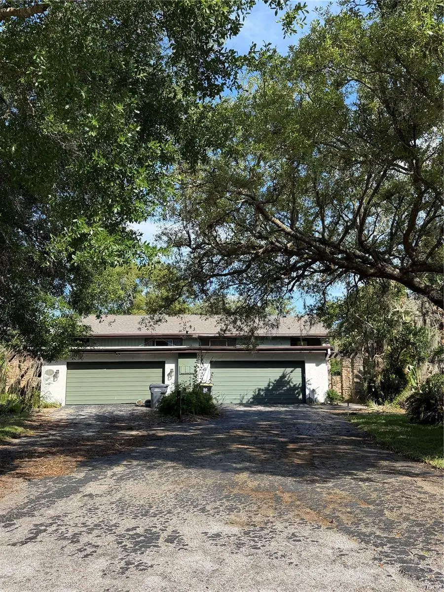 8 Canterbury Drive, FL