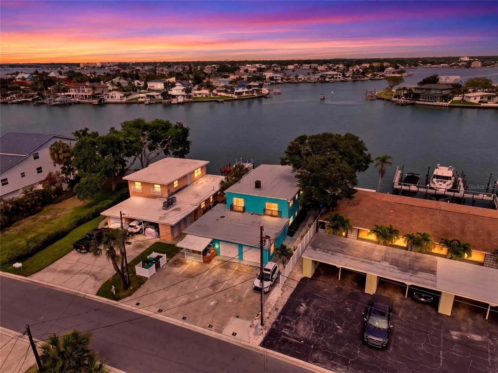 2311 Bay Boulevard, FL