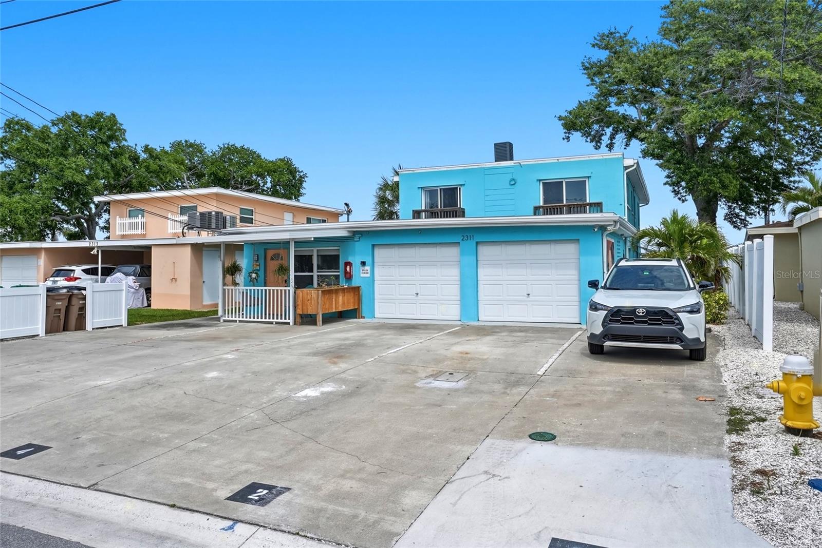 2311 Bay Boulevard, FL