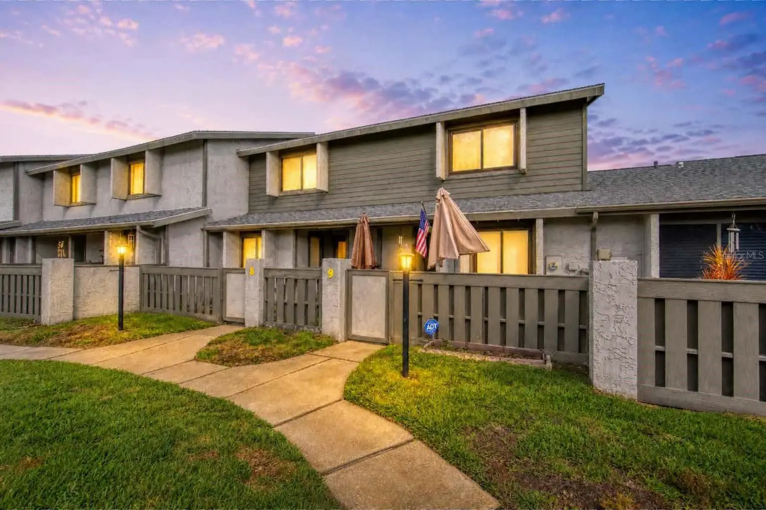 210 Lemon Tree Lane, FL