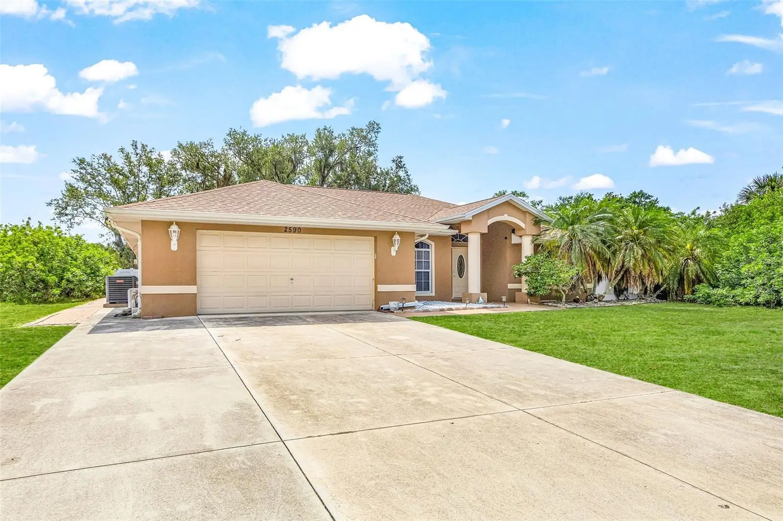 2590 Abbotsford Street, FL