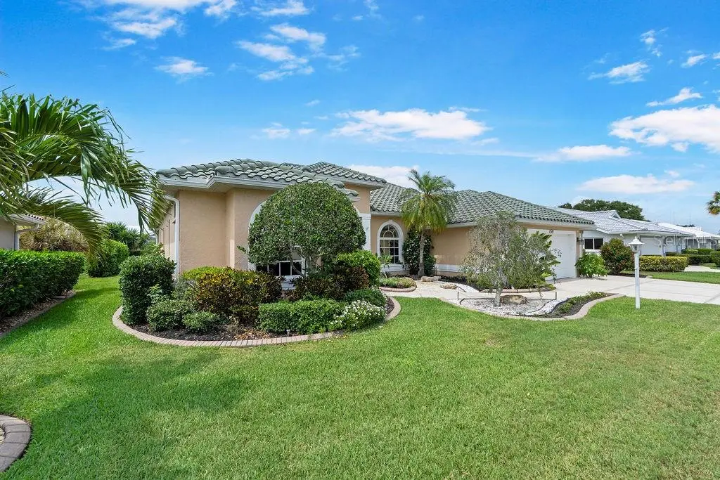 1543 Waterford Drive, FL