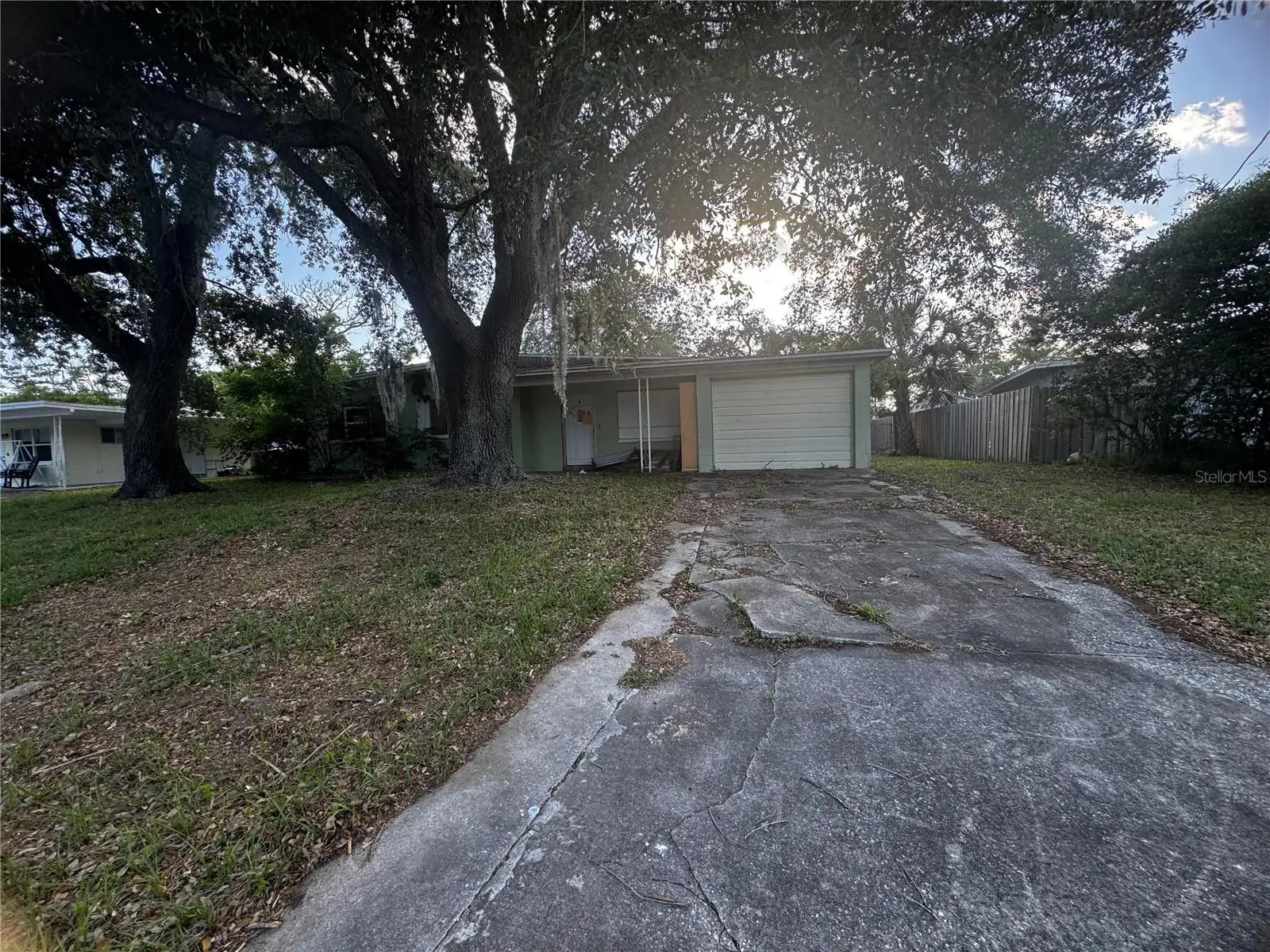 120 Hilltop Drive, FL