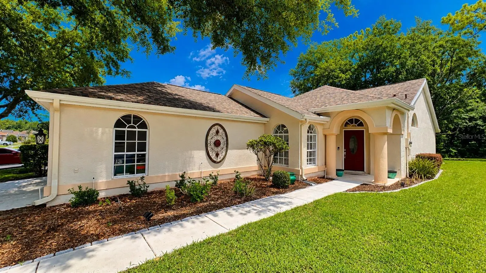 5556 Legend Hills Lane, FL